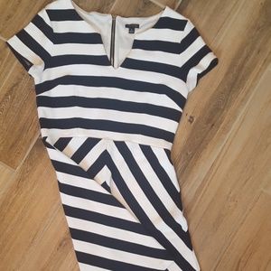 Ann Taylor black and white dress